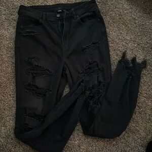 American eagle ripped mom jeans